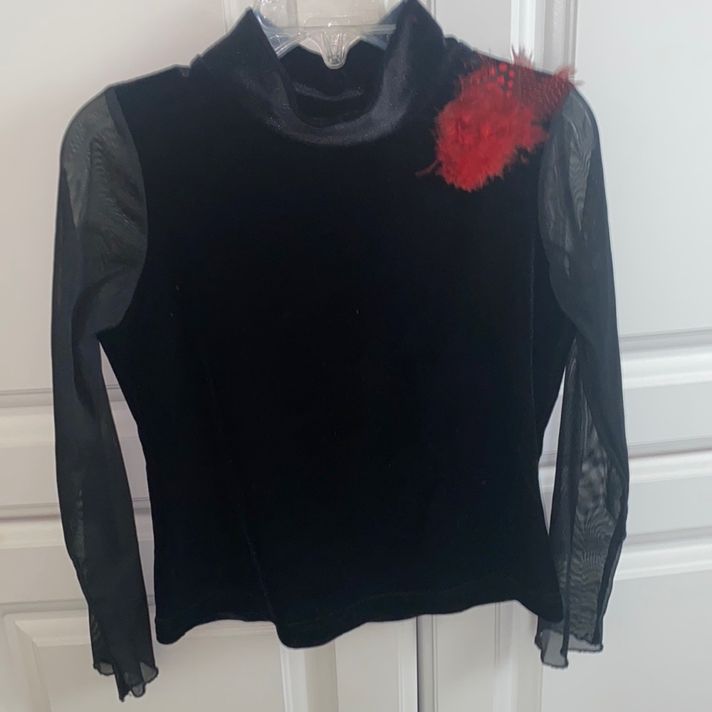 KRU girl’s velvet and sheer sleeve top with red feathers Sz M(5/6)